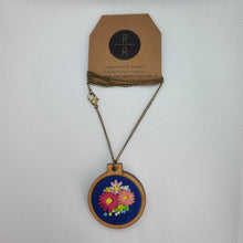 Load image into Gallery viewer, Necklaces Bouquet
