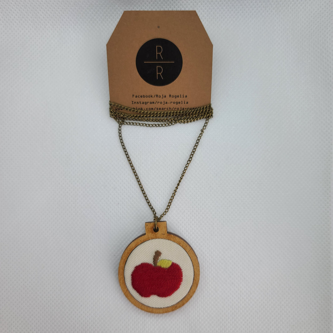Necklaces Esenciales