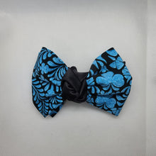 Load image into Gallery viewer, Kids hair bows

