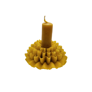 Cempasúchil candle